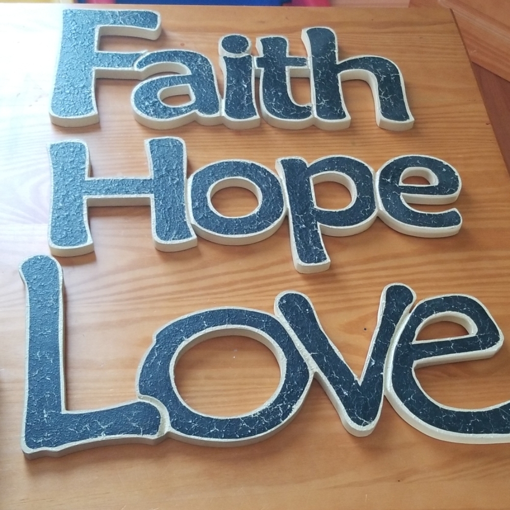 Wooden Wall hangings